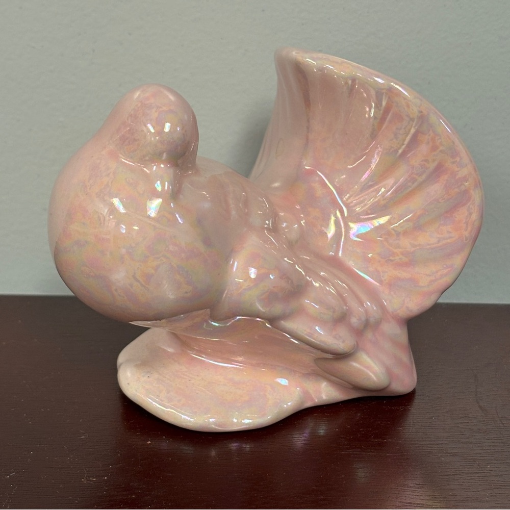 Vintage Iridescent Pink Ceramic Pigeon Fancier Fantail Fancy Pigeon Figure